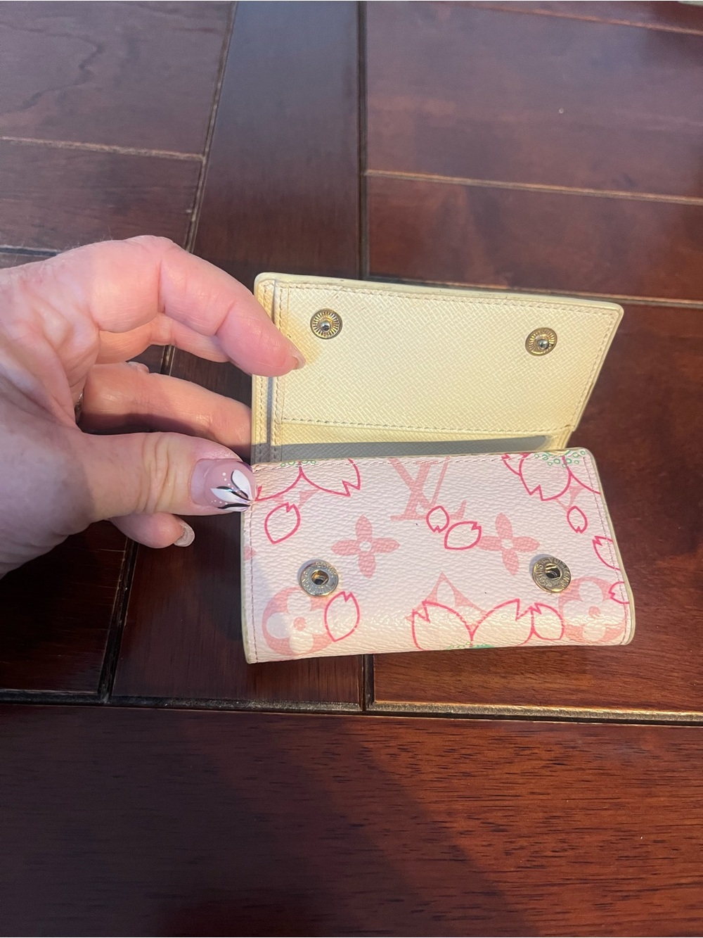 Louis Vuitton Takashi Murakami cherry blossom Key & Card Holder - Picture 3 of 9
